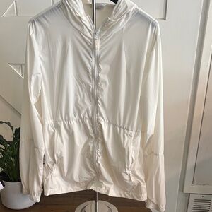 Elegant Women's White Utility Jacket. XL